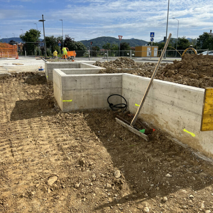 Cantiere area esterna centro civico di bolgare